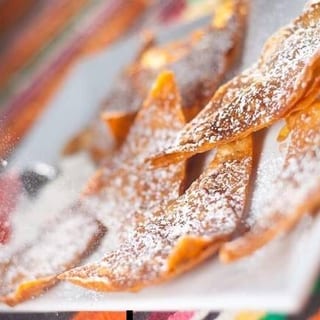 SOPAPILLAS